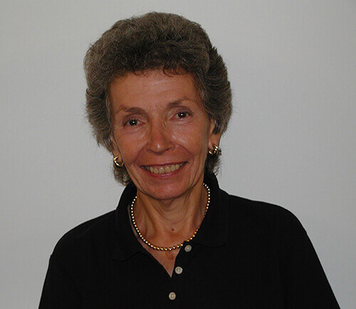 Headshot of Lois Bloom