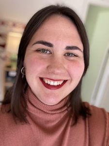 Headshot of Elizabeth Youatt