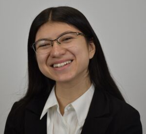 Headshot of Gaby Mu